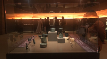 Guided tours to the exhibition " Roads of Arabia: Archaeological Treasures from Saudi Arabia"
