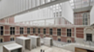 A lecture by the archtect Antonio Ortiz